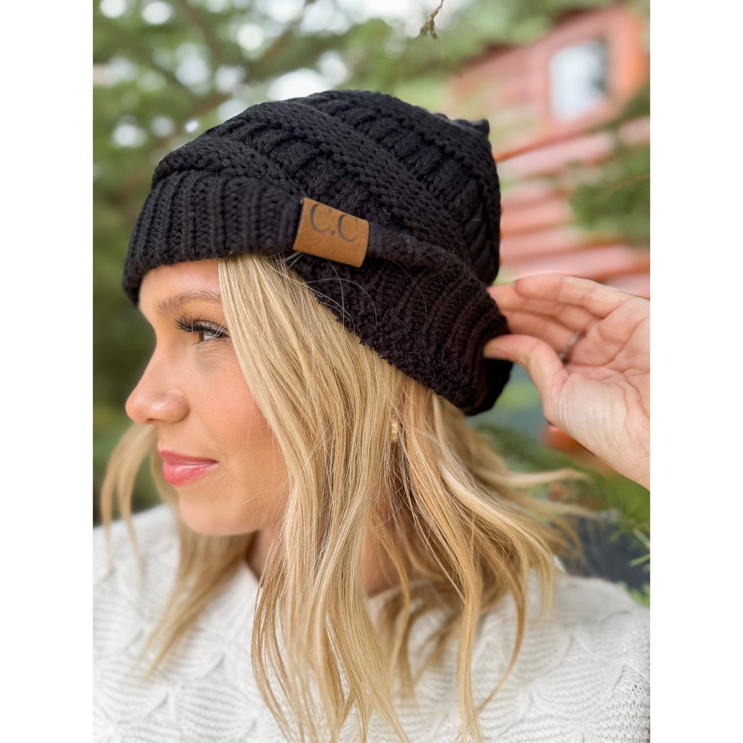 Classic Fuzzy Lined CC Beanie HAT25: Black