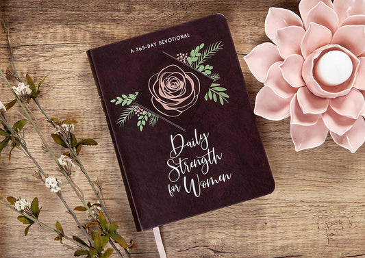 Daily Strength for Women (Faux Leather Devotional)